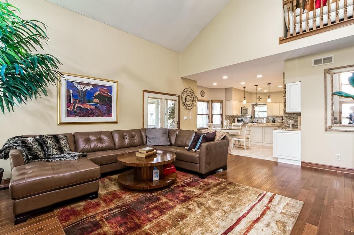 220 Paddock Cir E, Powell, OH 43065 photo 12