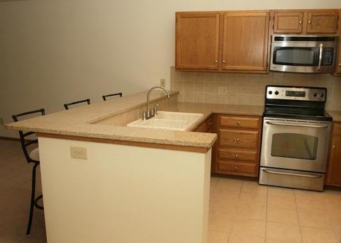 1235 Rivercrest Dr #E, Delaware, OH 43015 photo 2