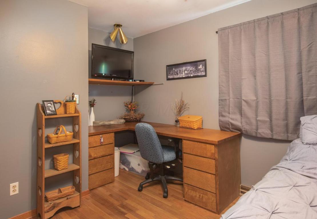1107 Dunkle Rd, Circleville, OH 43113 photo 9