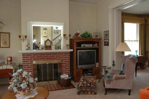 304 E Mound St, Circleville, OH 43113 photo 14
