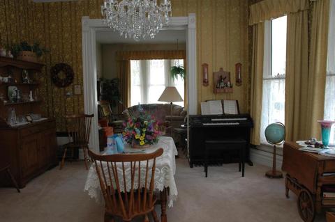 304 E Mound St, Circleville, OH 43113 photo 20