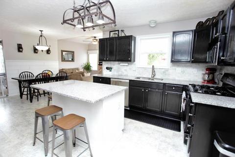 754 Range Dr, Galloway, OH 43119 photo 9
