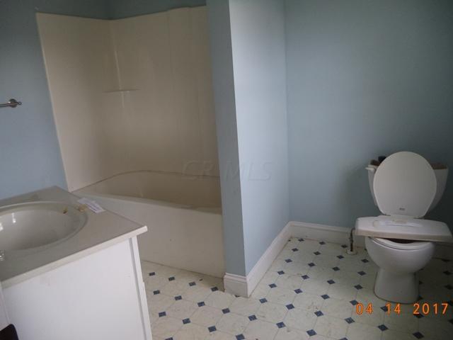 118 Thomas Ave, Lancaster, OH 43130 photo 7