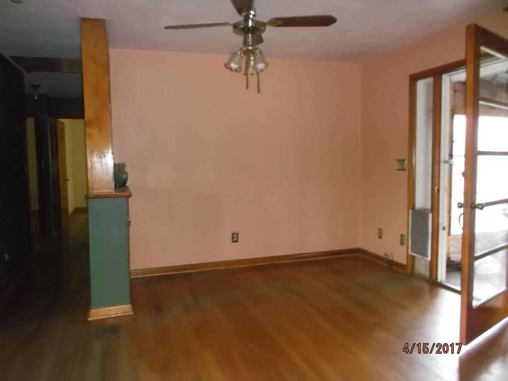606 Vale Rd, Springfield, OH 45504 photo 11