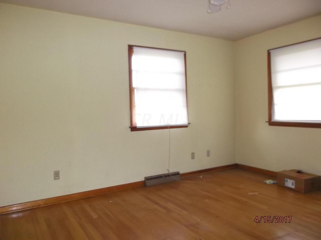 606 Vale Rd, Springfield, OH 45504 photo 15