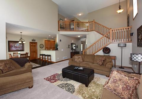 6352 Carriann Ct, Hilliard, OH 43026 photo 4