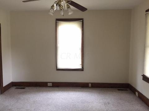 965 Charles St, Logan, OH 43138 photo 12