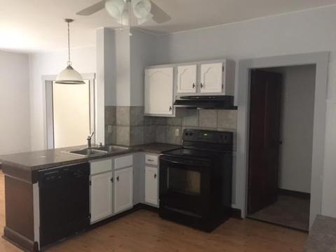 965 Charles St, Logan, OH 43138 photo 9