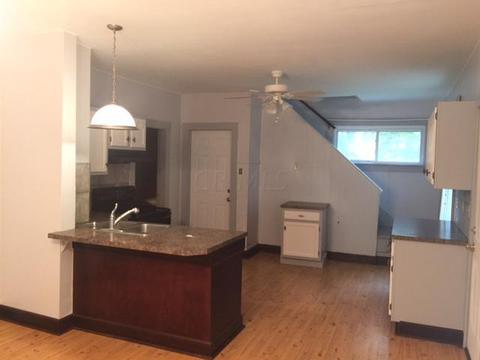 965 Charles St, Logan, OH 43138 photo 8