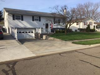 60 Maureen Dr, Heath, OH 43056 photo 2