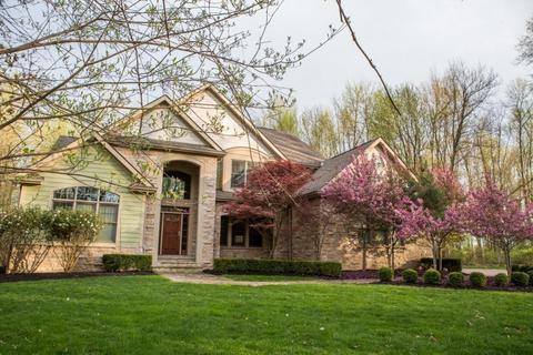 405 Saddle Path Ln N, Pataskala, OH 43062 photo 1