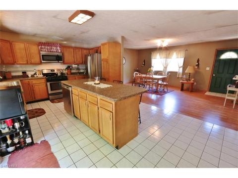 485 Back Run Rd, Philo, OH 43771 photo 2