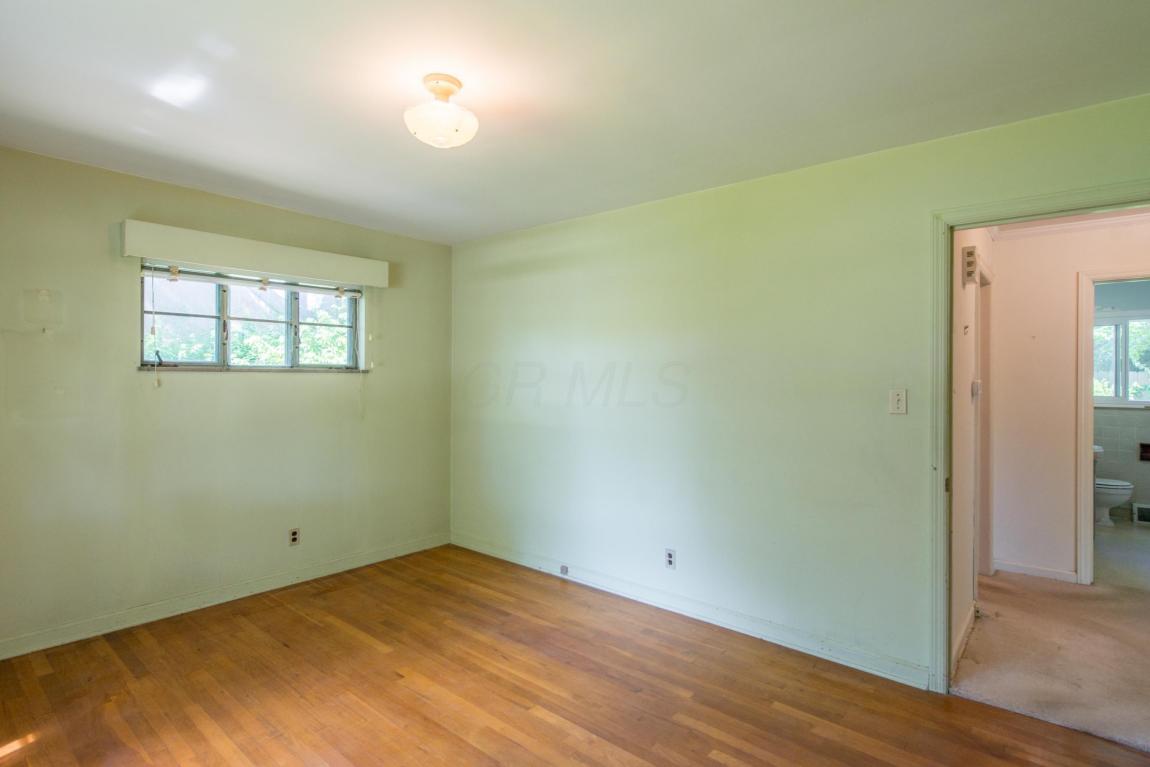 3166 Redding Rd, Columbus, OH 43221 photo 20