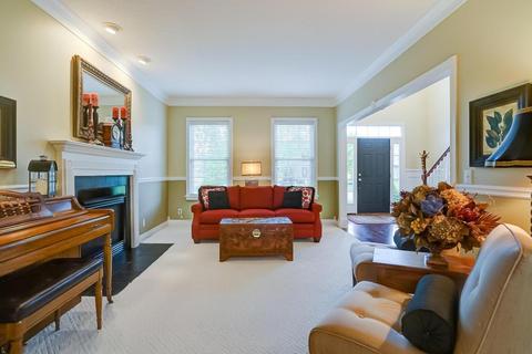 345 Lantern Ln, Plain City, OH 43064 photo 4