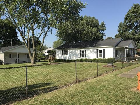 156 York St, Circleville, OH 43113 photo 2