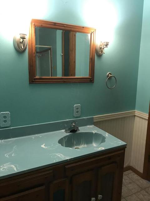156 York St, Circleville, OH 43113 photo 7