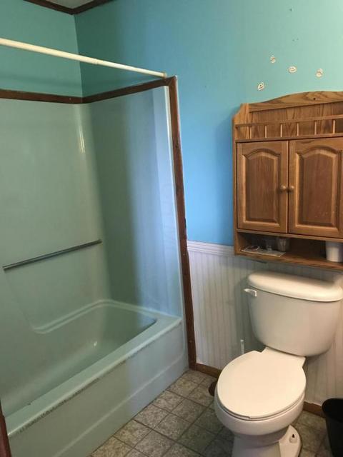 156 York St, Circleville, OH 43113 photo 6
