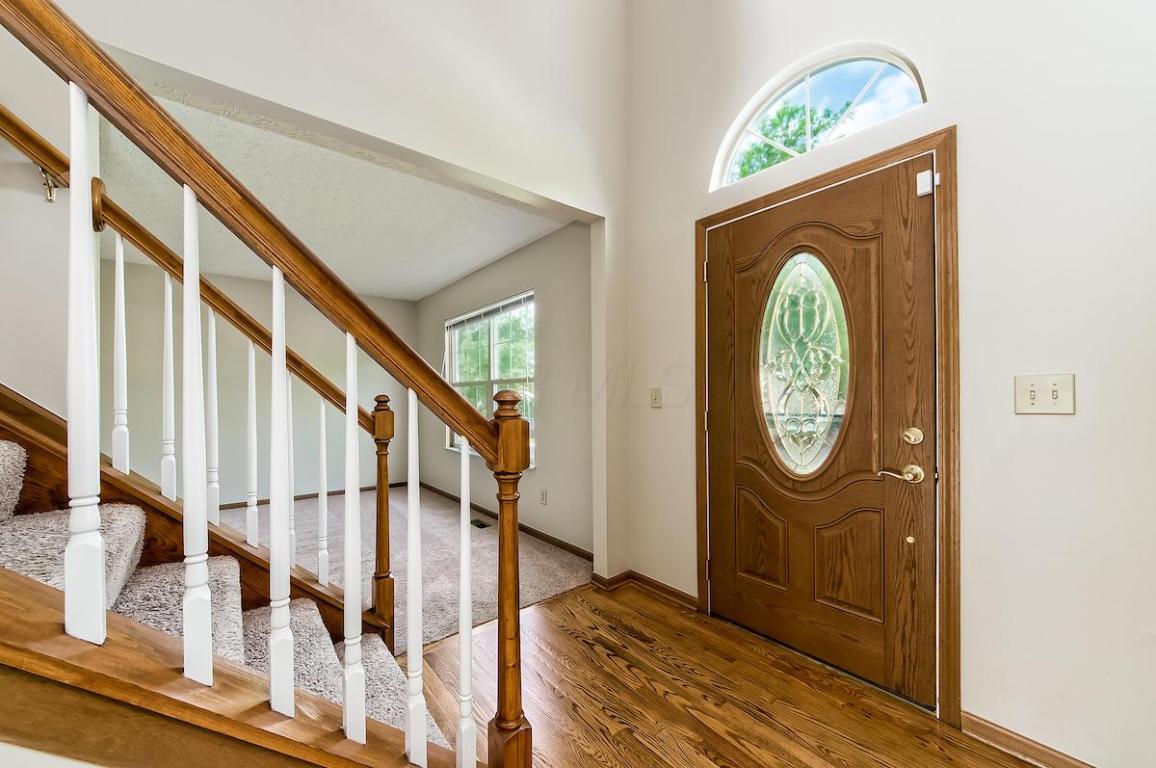 274 Stonemast Loop, Pataskala, OH 43062 photo 2