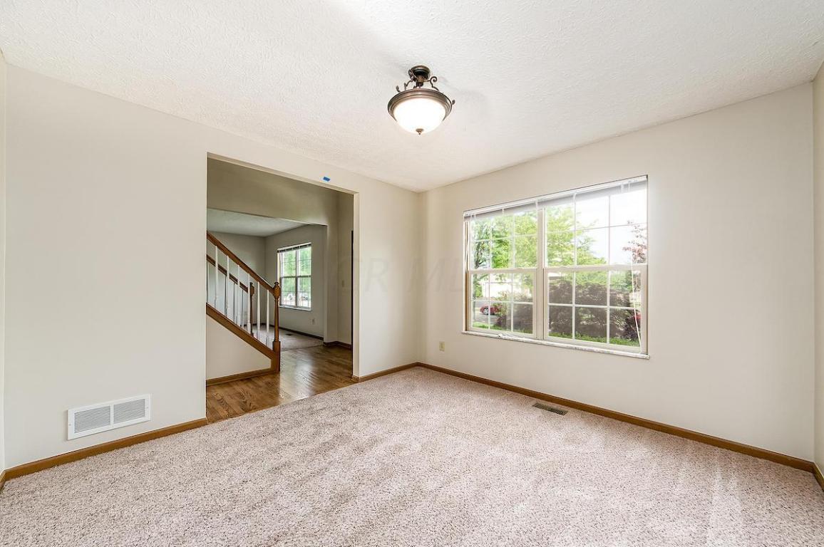 274 Stonemast Loop, Pataskala, OH 43062 photo 4
