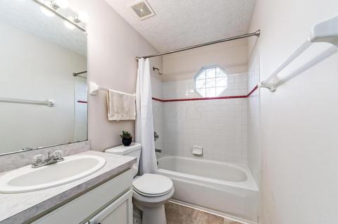2762 E Broad St, Bexley, OH 43209 photo 29