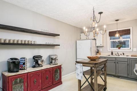 2762 E Broad St, Bexley, OH 43209 photo 11