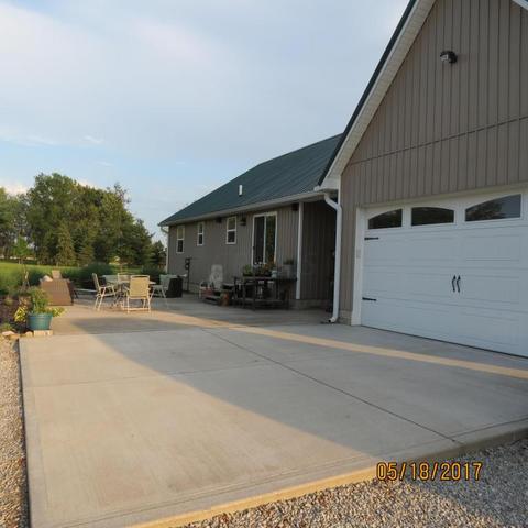 7496 Hayesville Rd, Circleville, OH 43113 photo 5