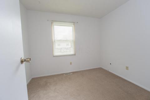 3304 Everson Rd W, Columbus, OH 43232 photo 9