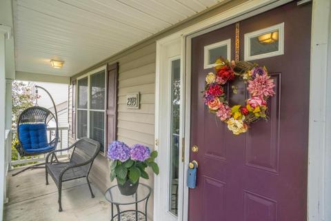 2393 Long Bow Ave, Lancaster, OH 43130 photo 2