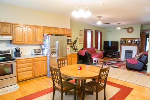 243 E 5th Ave, Lancaster, OH 43130 photo 9