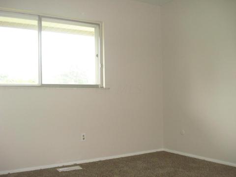2933 Tarryton Ln, Springfield, OH 45503 photo 6