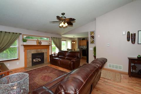 120 Salinger Dr, Lithopolis, OH 43136 photo 11