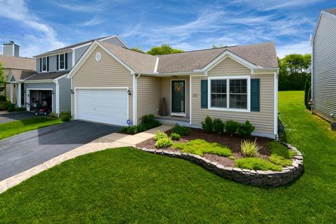 120 Salinger Dr, Lithopolis, OH 43136 photo 2
