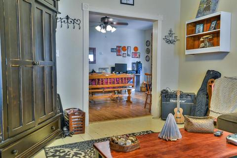 329 S Maple St, Lancaster, OH 43130 photo 1
