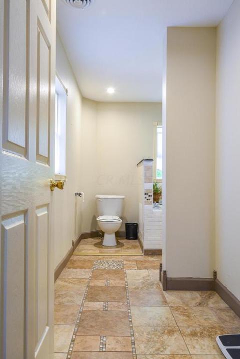 329 S Maple St, Lancaster, OH 43130 photo 13