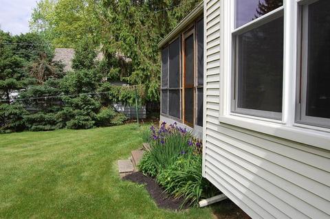 297 E Main St, Plain City, OH 43064 photo 5