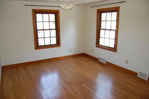 297 E Main St, Plain City, OH 43064 photo 26