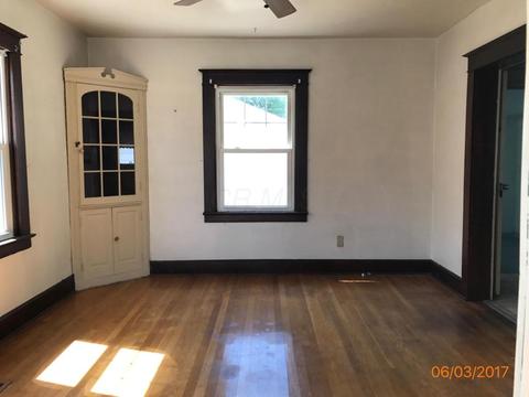 2127 Woodside Ave, Springfield, OH 45503 photo 9