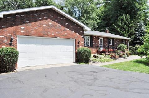 540 Rainbow Dr NW, Lancaster, OH 43130 photo 1