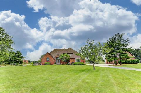 1094 Amity Rd, Galloway, OH 43119 photo 2