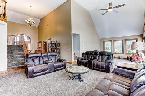 1094 Amity Rd, Galloway, OH 43119 photo 7