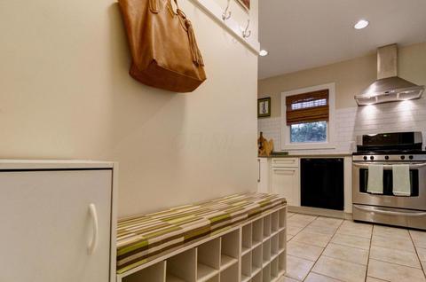 107 E Pacemont Rd, Columbus, OH 43202 photo 11