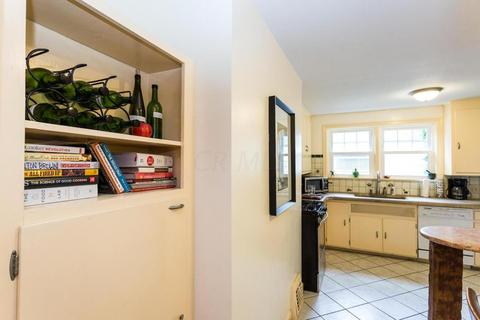 521 E Como Ave, Columbus, OH 43202 photo 10