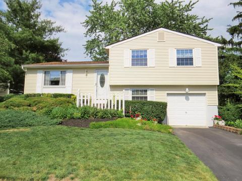 1306 Cinnamon Pl, Galloway, OH 43119 photo 1