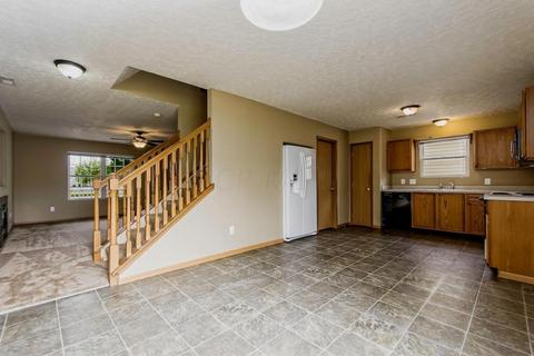 593 Perilous Pl, Galloway, OH 43119 photo 5