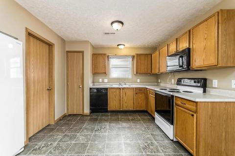 593 Perilous Pl, Galloway, OH 43119 photo 6