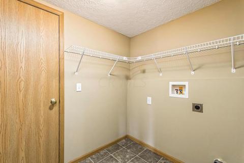 593 Perilous Pl, Galloway, OH 43119 photo 9