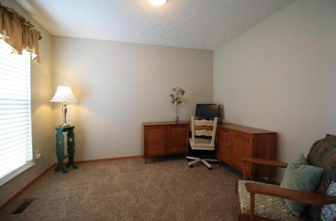220 Brenden Loop, Delaware, OH 43015 photo 4