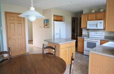 220 Brenden Loop, Delaware, OH 43015 photo 5