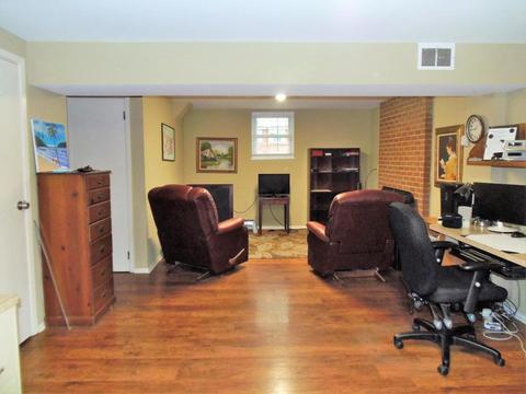 1240 Gresham Rd, Columbus, OH 43204 photo 2