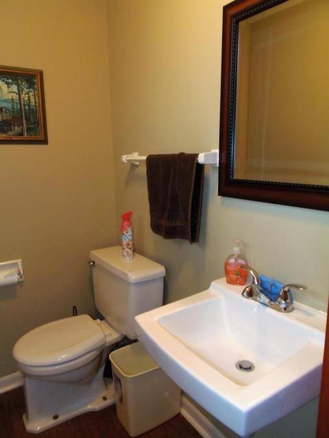 1240 Gresham Rd, Columbus, OH 43204 photo 6